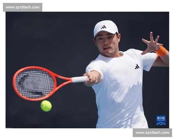 澳网赛场奏响中国胜利强音中国球员历史性突破震撼世界新篇章开启 - 副本 - 副本