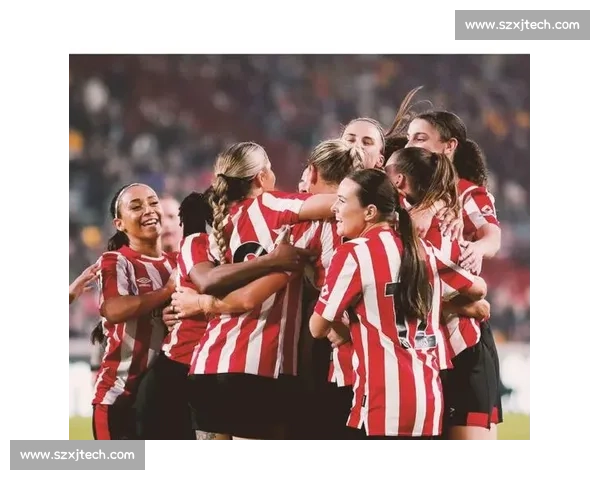 球迷热议裁判判罚与球队未来走向引爆舆论场各方观点激烈交锋背后真相 - 副本 - 副本