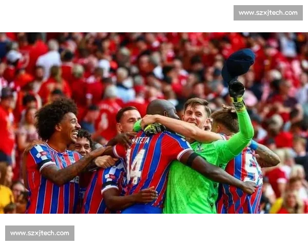 绿茵场上读秒时刻的足球绝杀进球燃爆全场传奇瞬间回顾震撼人心 绿茵场上读秒时刻的足球绝杀进球燃爆全场传奇瞬间回顾震撼人心