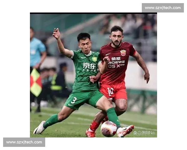 联赛焦点大战激烈上演积分榜形势再起波澜引发热议球迷广泛关注持续